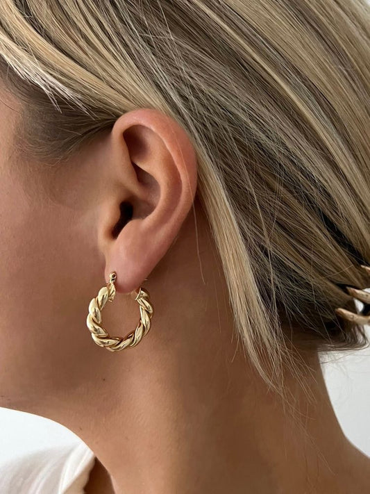 TWIST 14K GOLD PLATED HOOPS